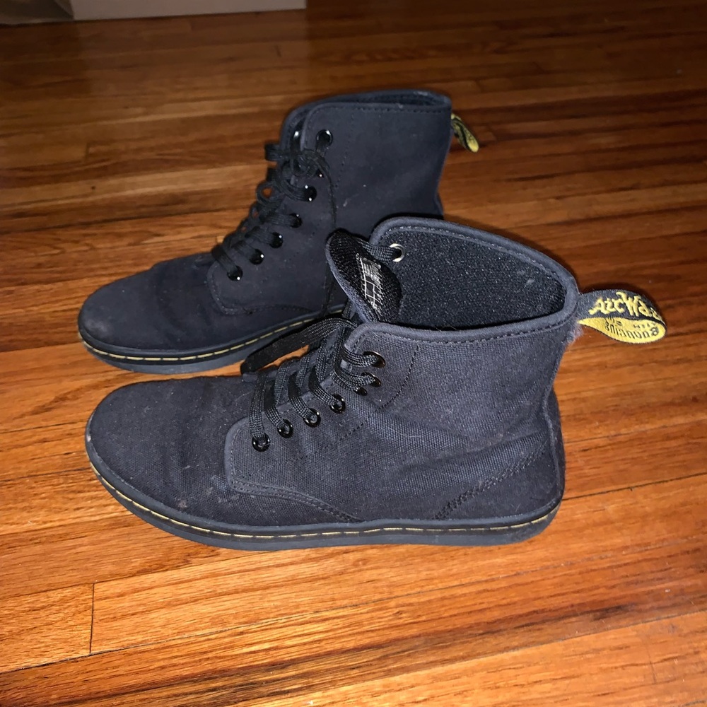 Canvas Dr Martens Shoreditch